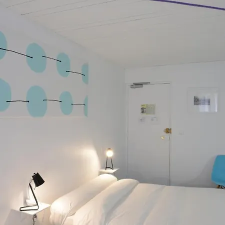 De Paris 2*